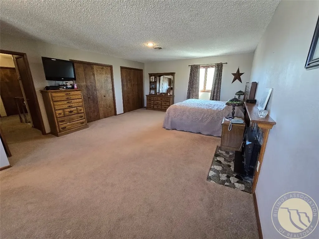 315 S 4th Street W Baker MT 59313