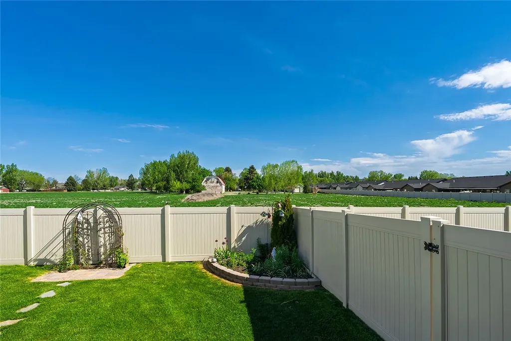 4227 Limber Pine Lane Billings MT 59106