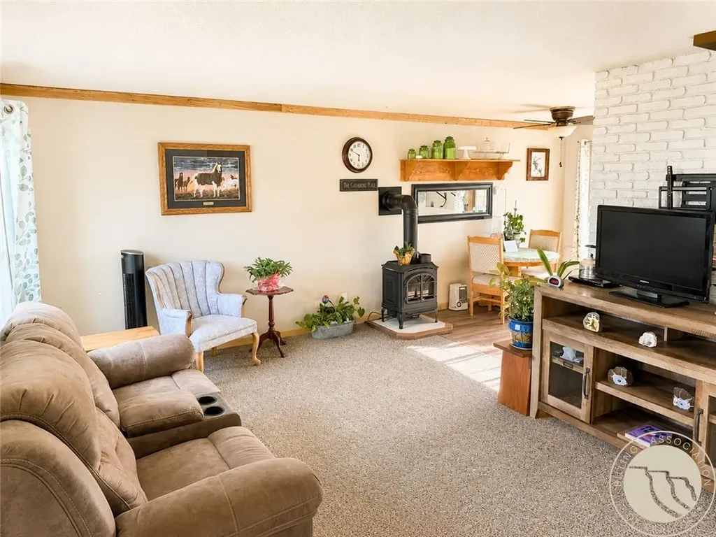 910 10th Avenue Laurel MT 59044