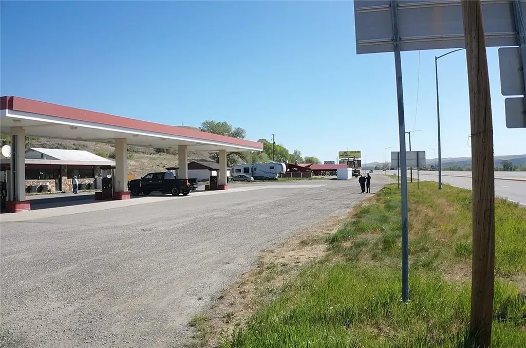 4392 Us Highway 310 Joliet MT 59041