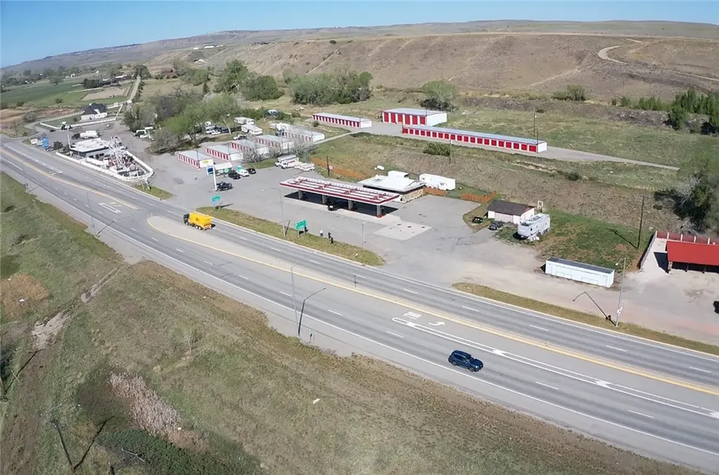 4392 Us Highway 310 Joliet MT 59041