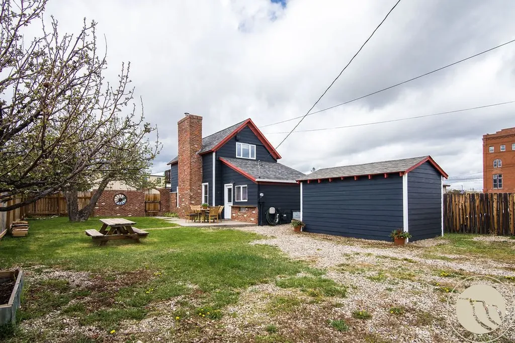 812 N Bonner Avenue Red Lodge MT 59068