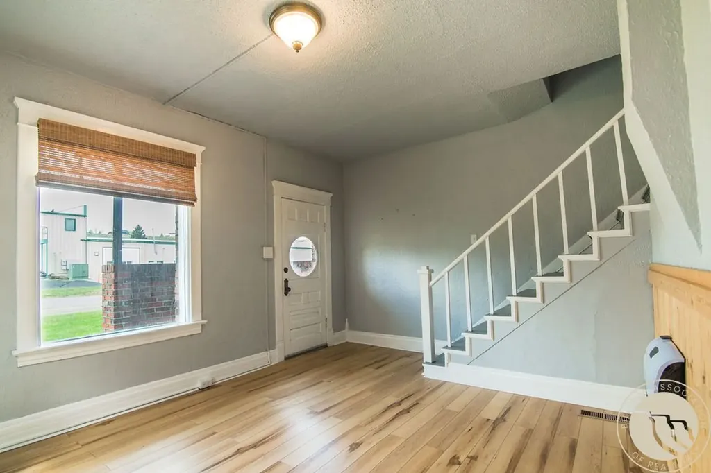 812 N Bonner Avenue Red Lodge MT 59068
