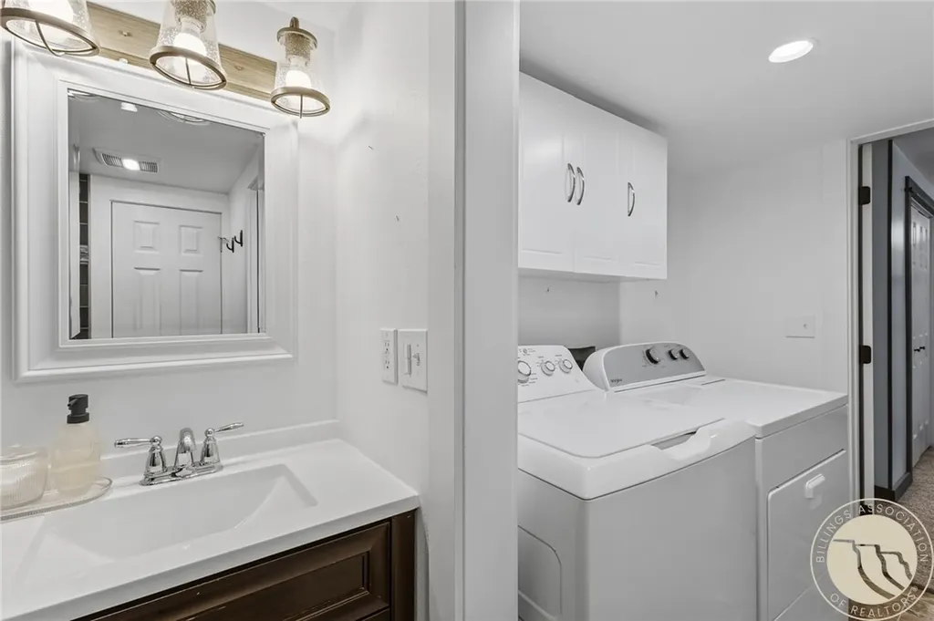 738 Briar Place Billings MT 59102