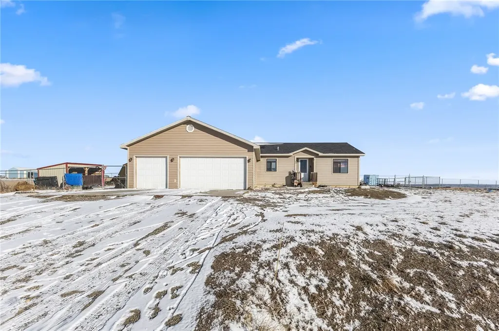 3835 Nellie Christine Drive Shepherd MT 59079