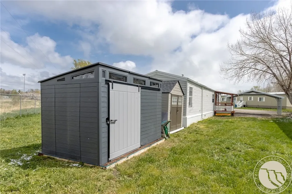 2224 Us Highway 87 E #27 Billings MT 59101