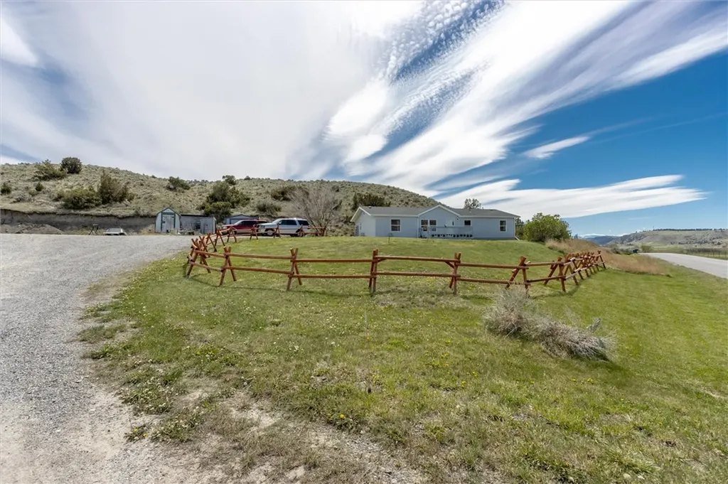 106B Sheep Dip Road Columbus MT 59019