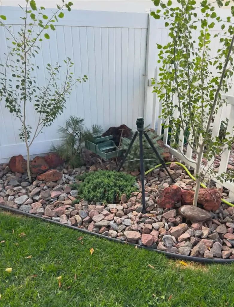 516 Montana Avenue Fairview MT 59221