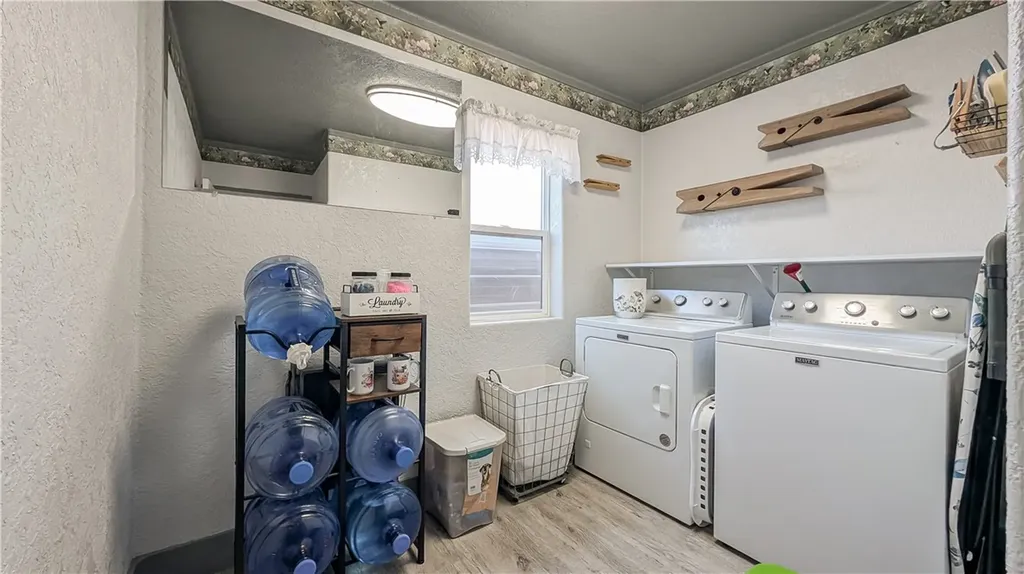 516 Montana Avenue Fairview MT 59221