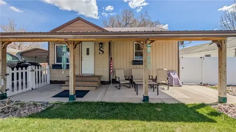 516 Montana Avenue Fairview MT 59221