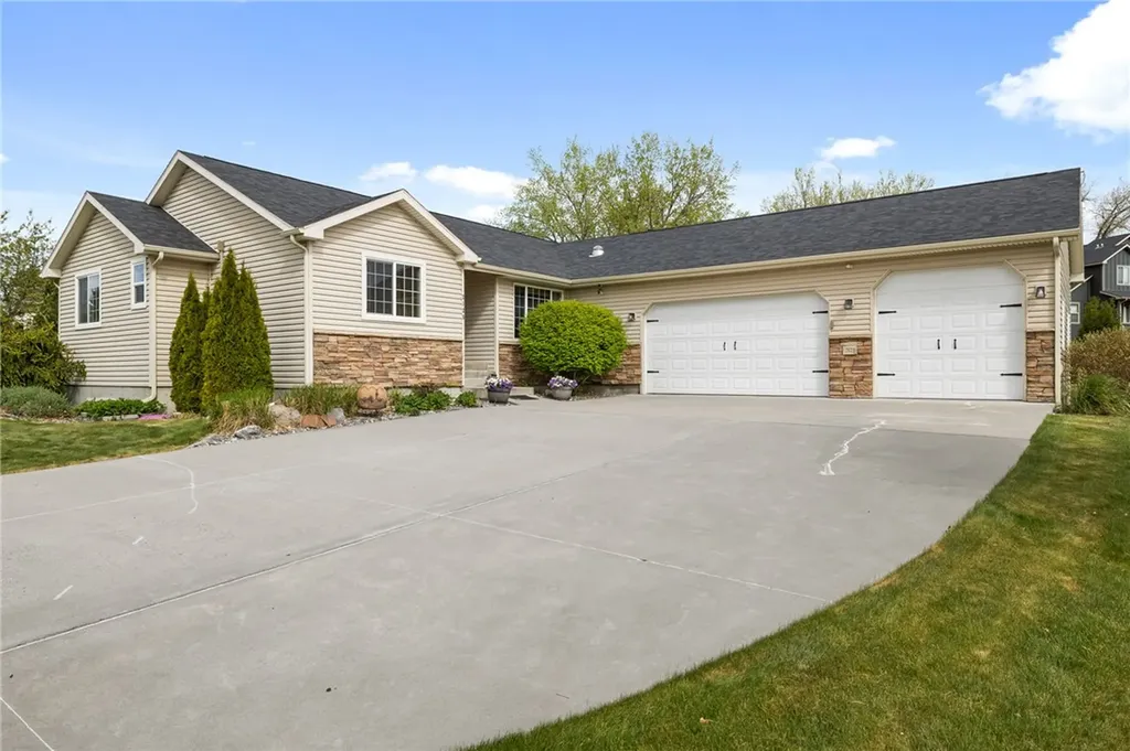 2125 Saddleback Drive Laurel MT 59044