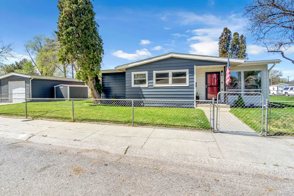 1204 Fairvale Drive Billings MT 59101