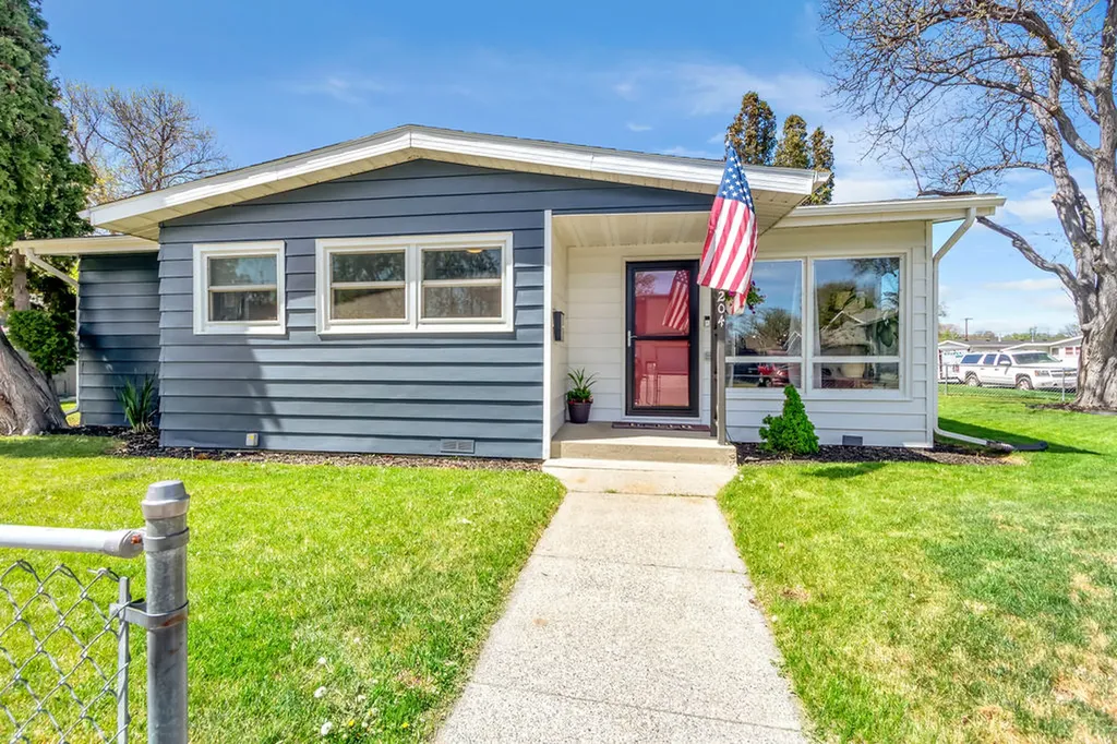 1204 Fairvale Drive Billings MT 59101
