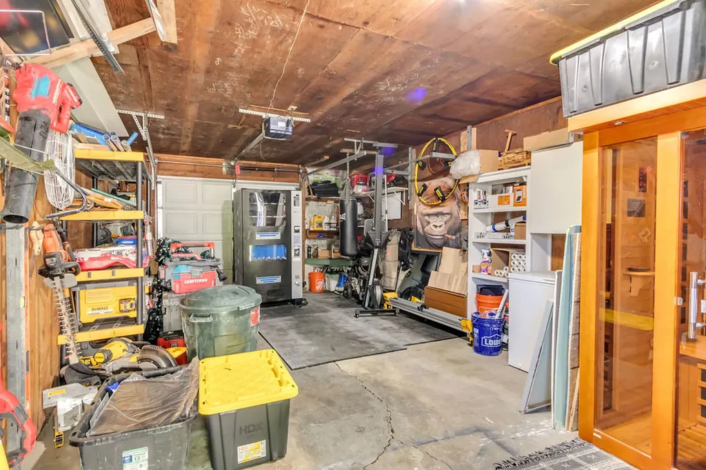 1204 Fairvale Drive Billings MT 59101