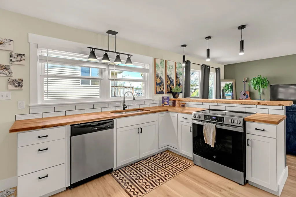 1204 Fairvale Drive Billings MT 59101