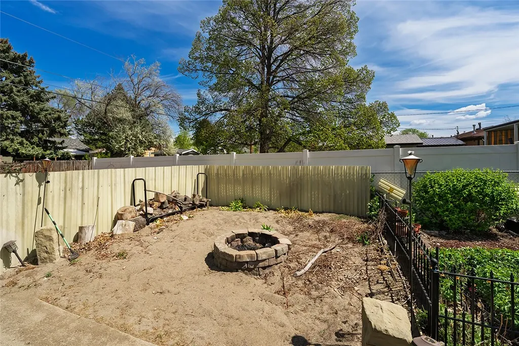 2547 Broadwater Avenue Billings MT 59102
