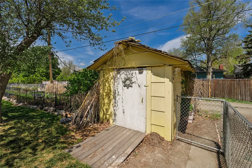2547 Broadwater Avenue Billings MT 59102