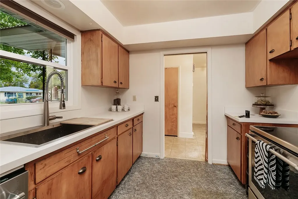 2547 Broadwater Avenue Billings MT 59102