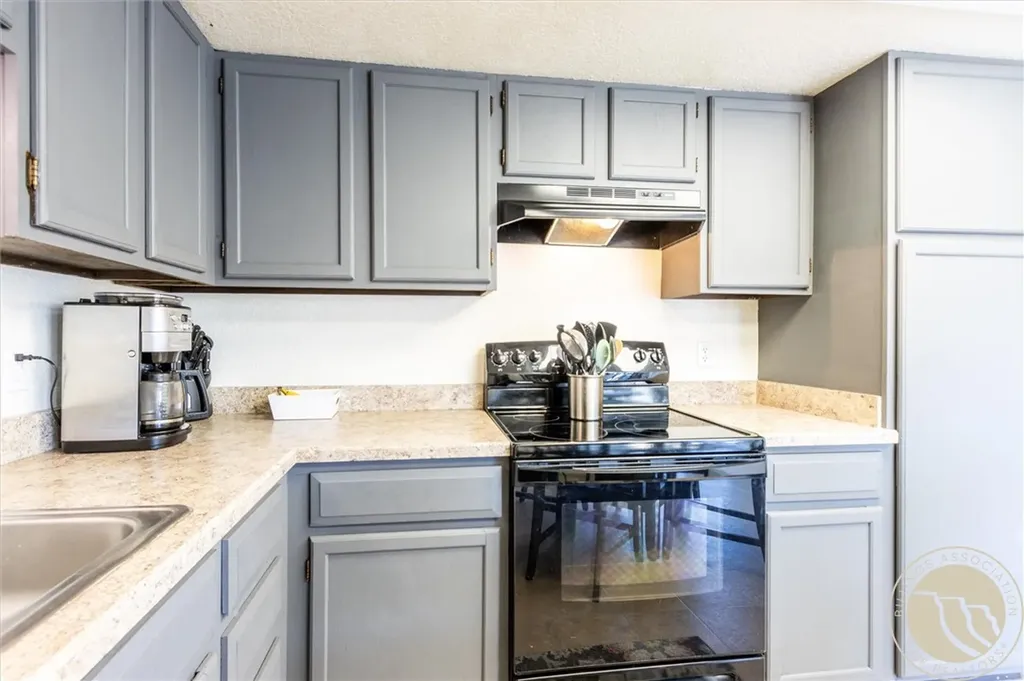 784 Moccasin Billings MT 59105