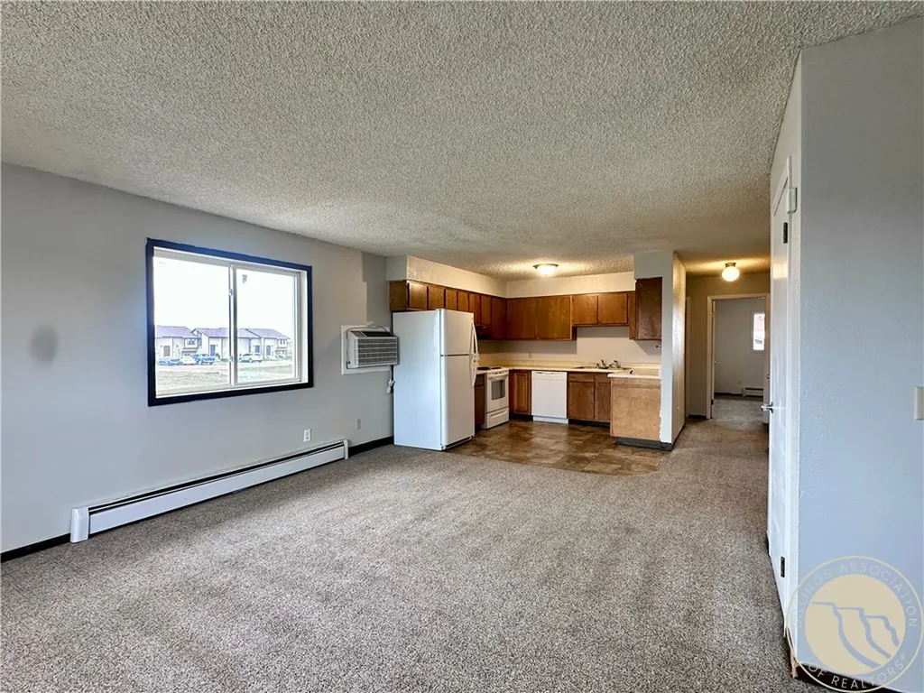 502 Michael Avenue Hardin MT 59034