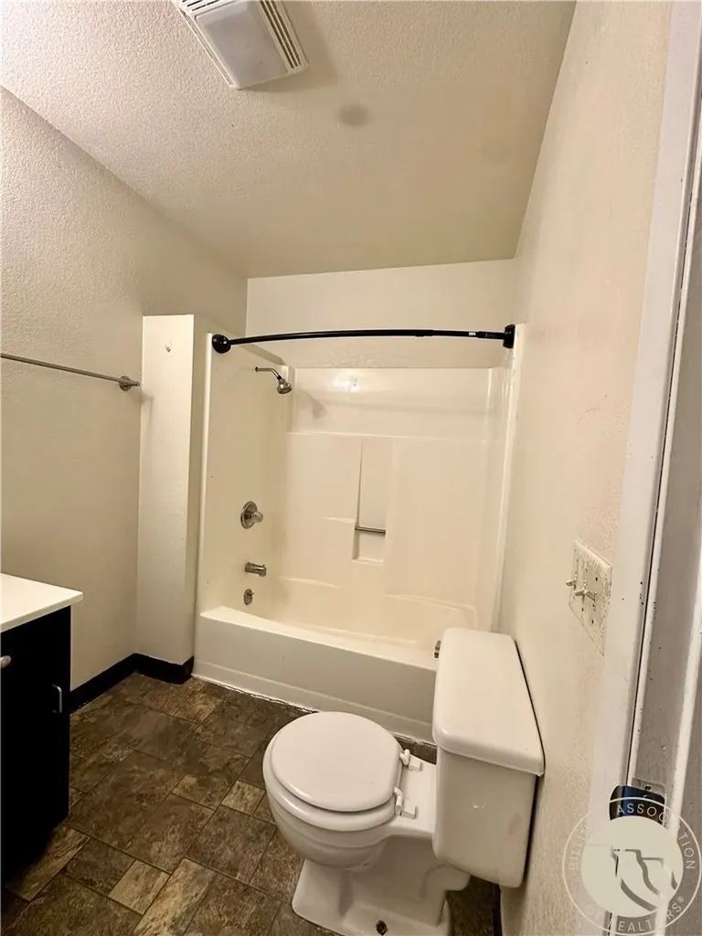 502 Michael Avenue Hardin MT 59034