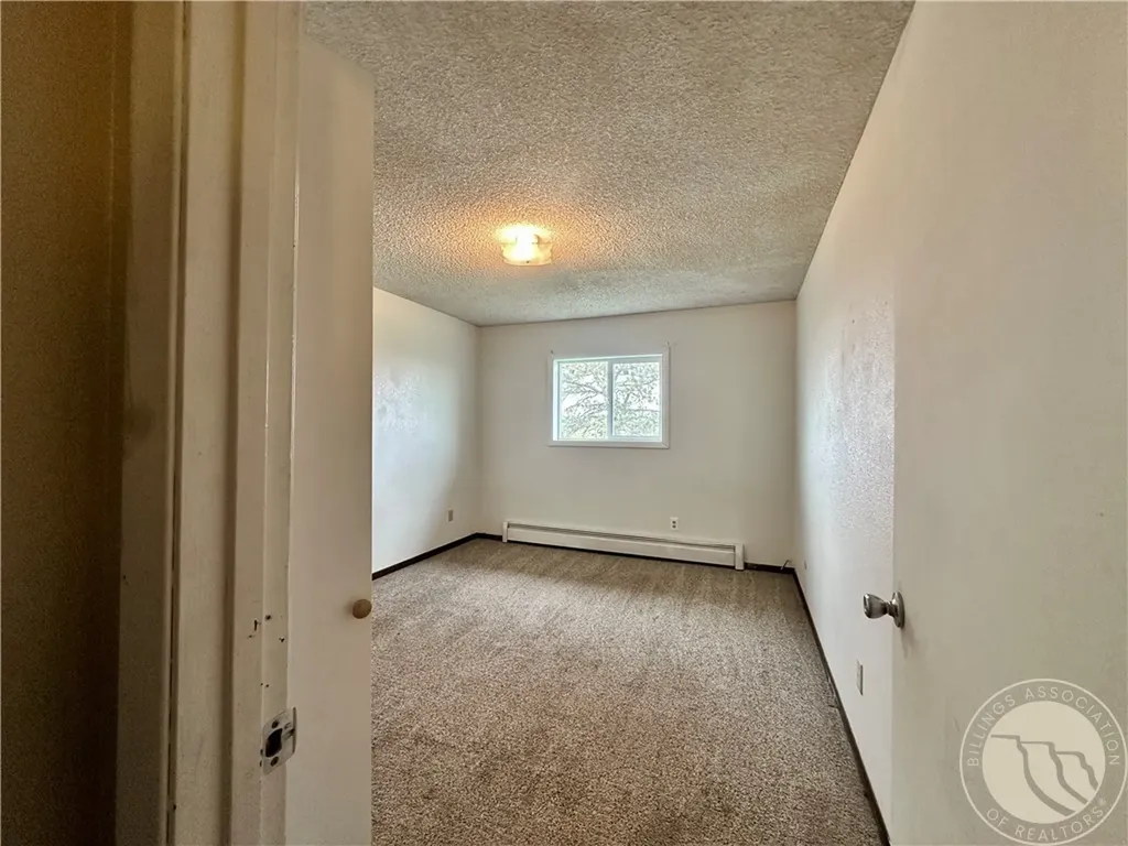 502 Michael Avenue Hardin MT 59034