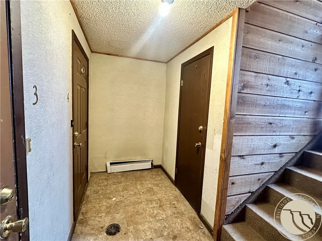 502 Michael Avenue Hardin MT 59034