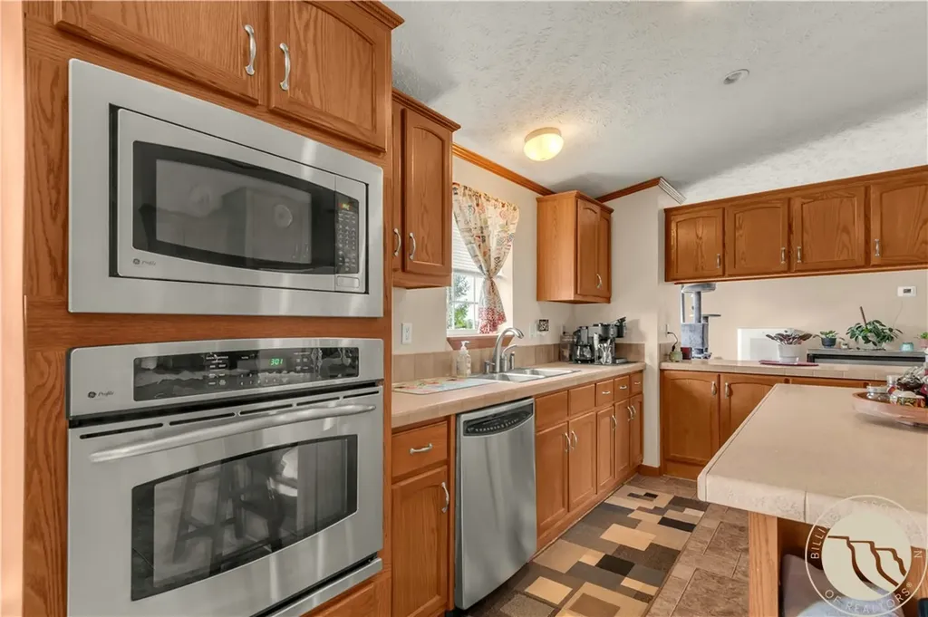 104 Heimat Road Hardin MT 59034