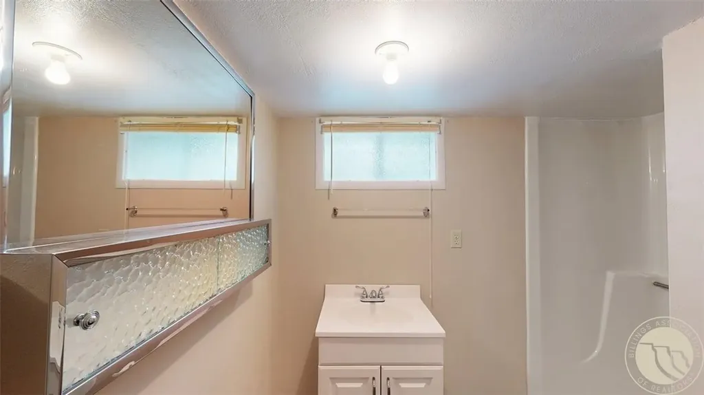 215 1st Street SE Park City MT 59063