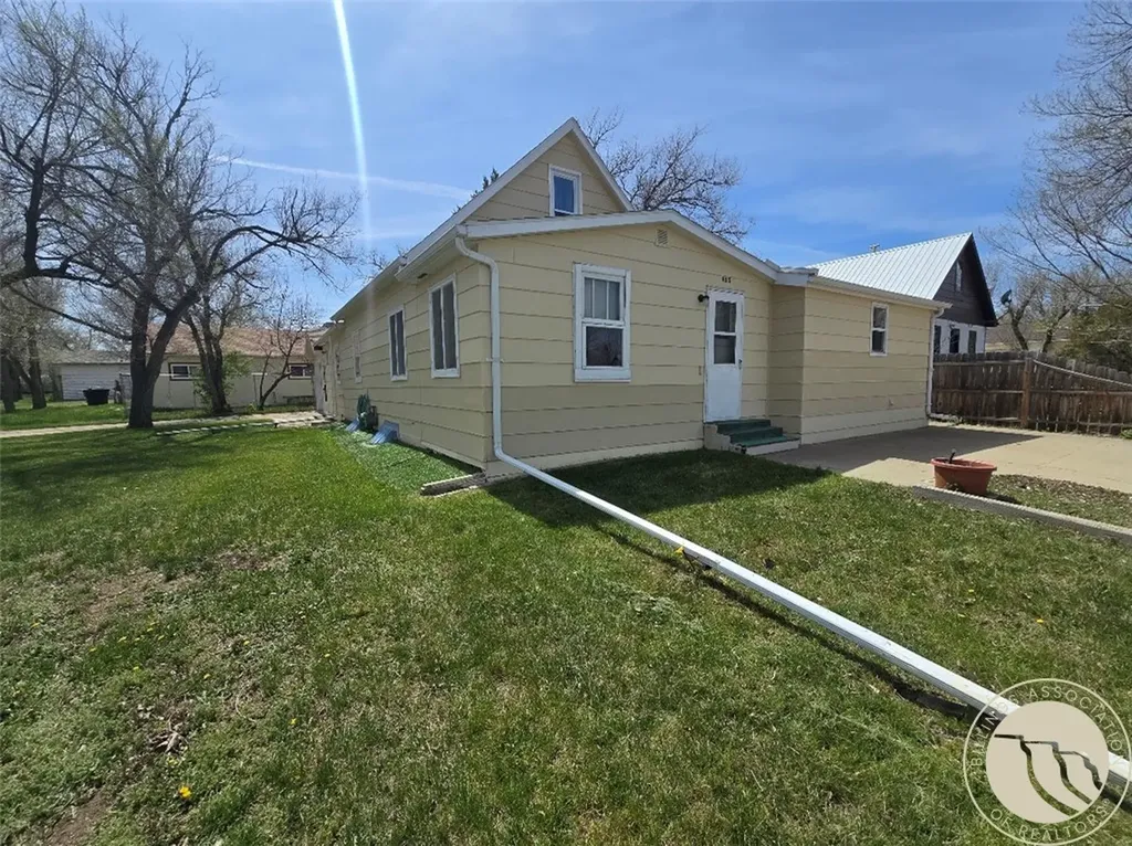 507 S Monroe Street Baker MT 59313