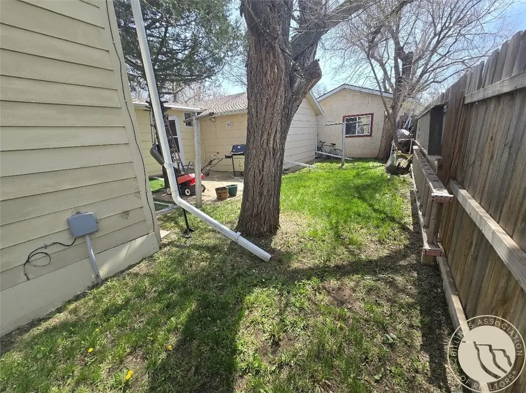 507 S Monroe Street Baker MT 59313