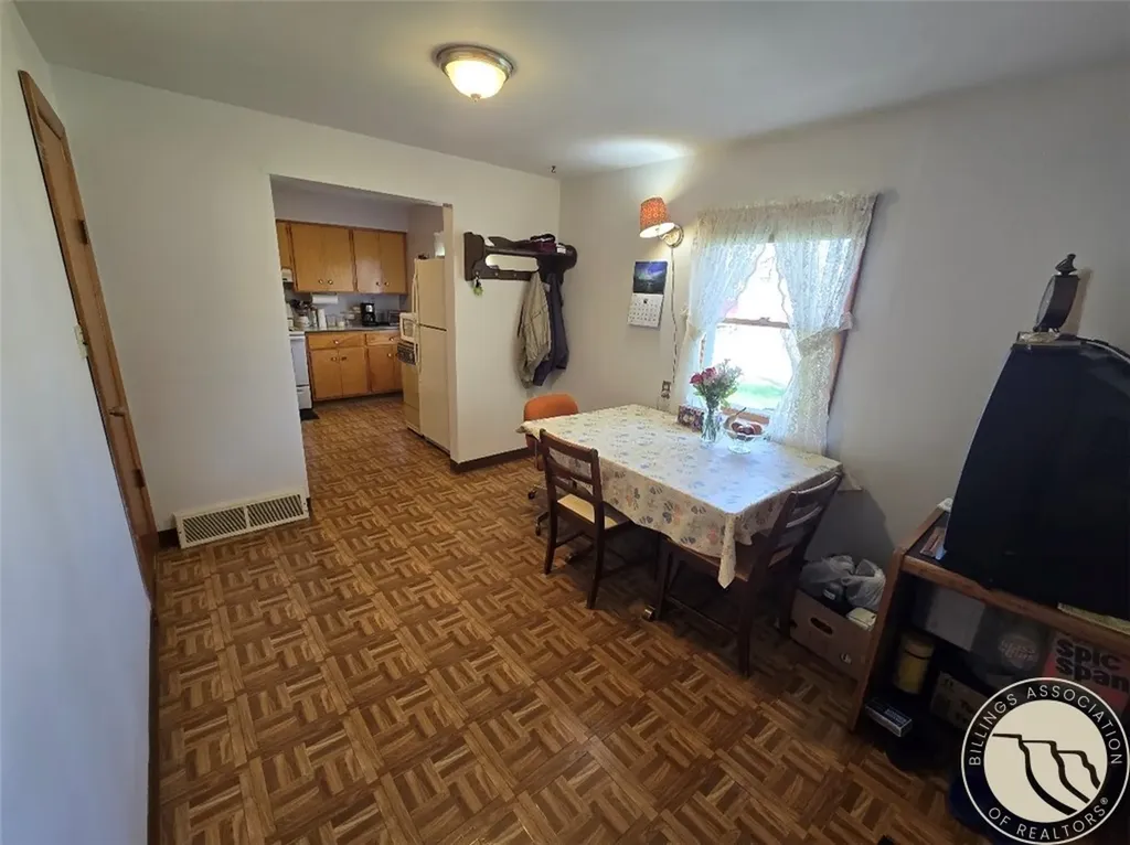 507 S Monroe Street Baker MT 59313