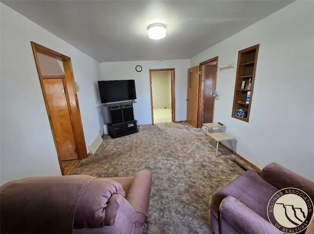 507 S Monroe Street Baker MT 59313
