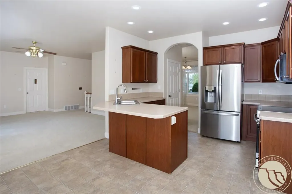 1737 Crystal Drive Billings MT 59106