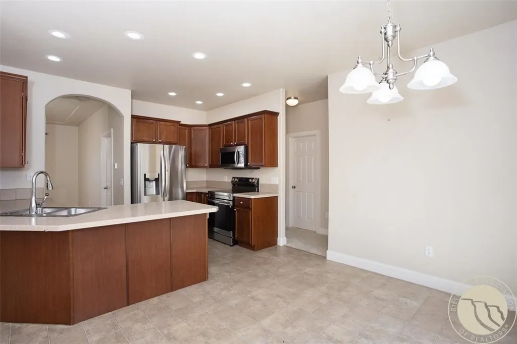 1737 Crystal Drive Billings MT 59106