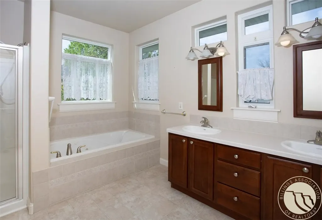 1737 Crystal Drive Billings MT 59106