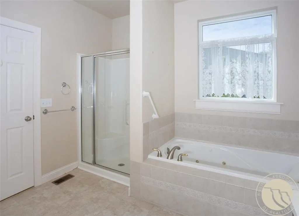 1737 Crystal Drive Billings MT 59106