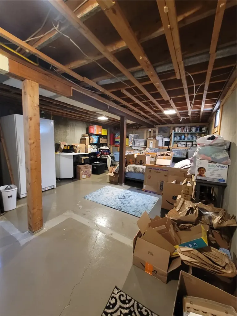 1202 View Street NW Harlowton MT 59036
