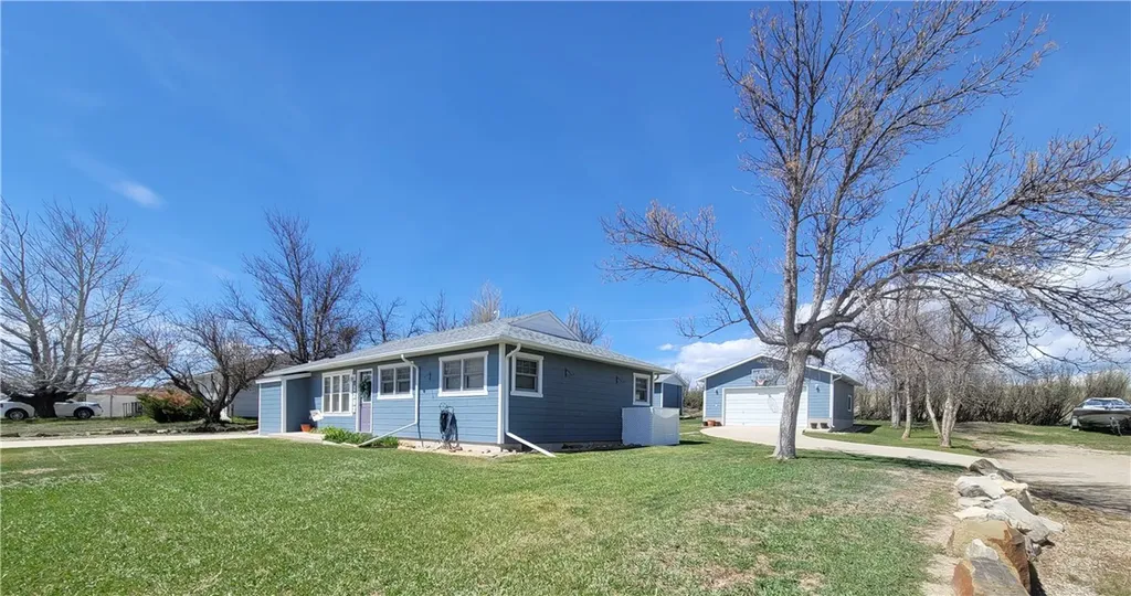 1202 View Street NW Harlowton MT 59036
