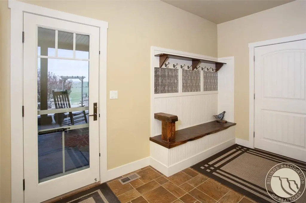 5445 Crest View Drive Billings MT 59101