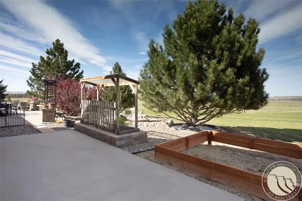 5445 Crest View Drive Billings MT 59101