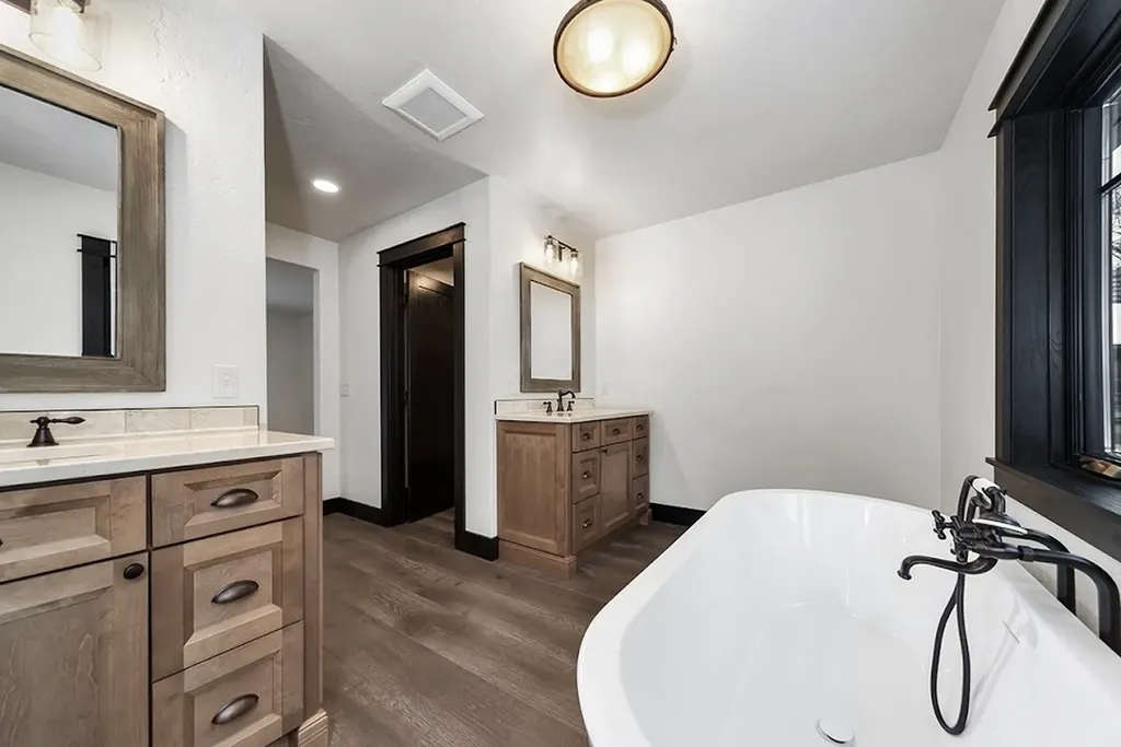 17 Bighorn Red Lodge MT 59068
