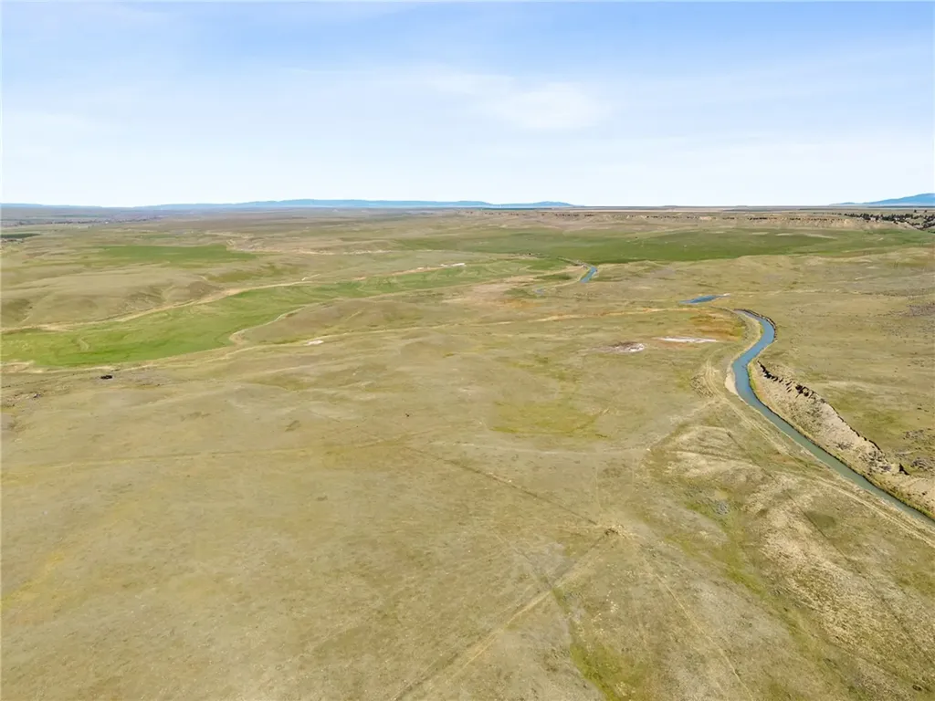 62 Acres Canal Road Shawmut MT 59078