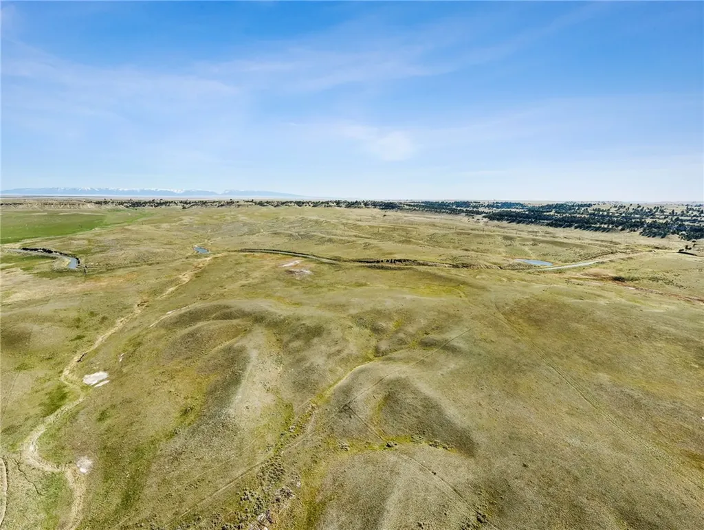 62 Acres Canal Road Shawmut MT 59078