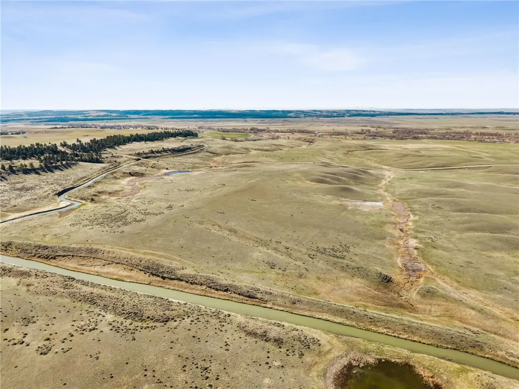 62 Acres Canal Road Shawmut MT 59078