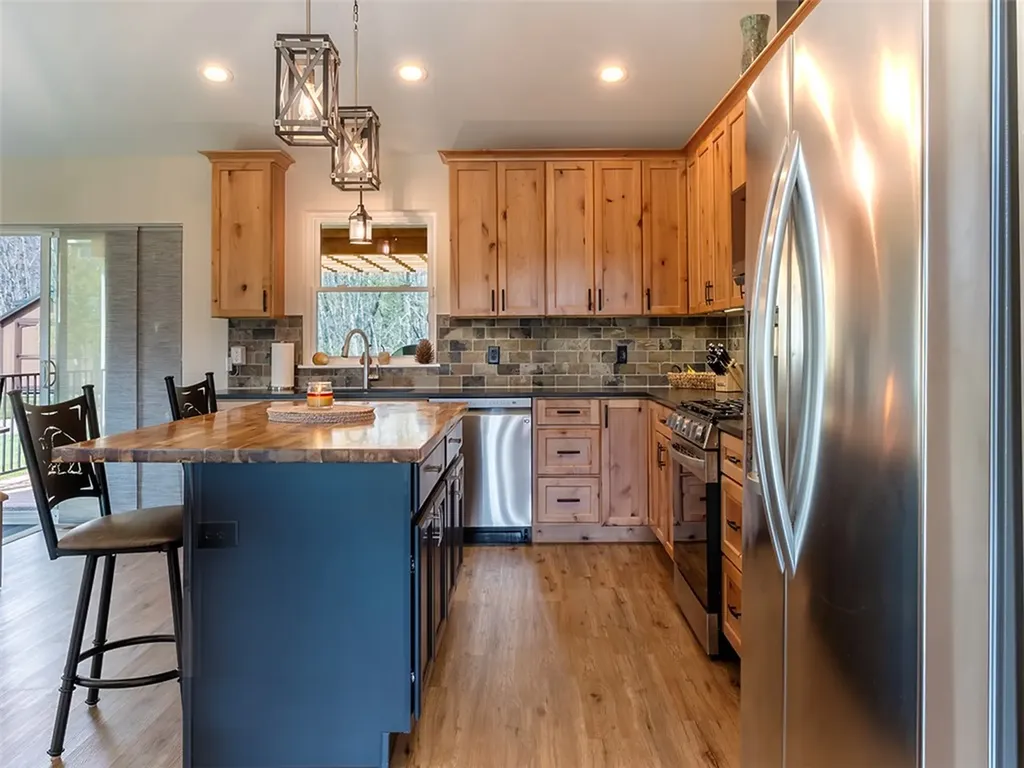 2425 Diamond C Trail Red Lodge MT 59068