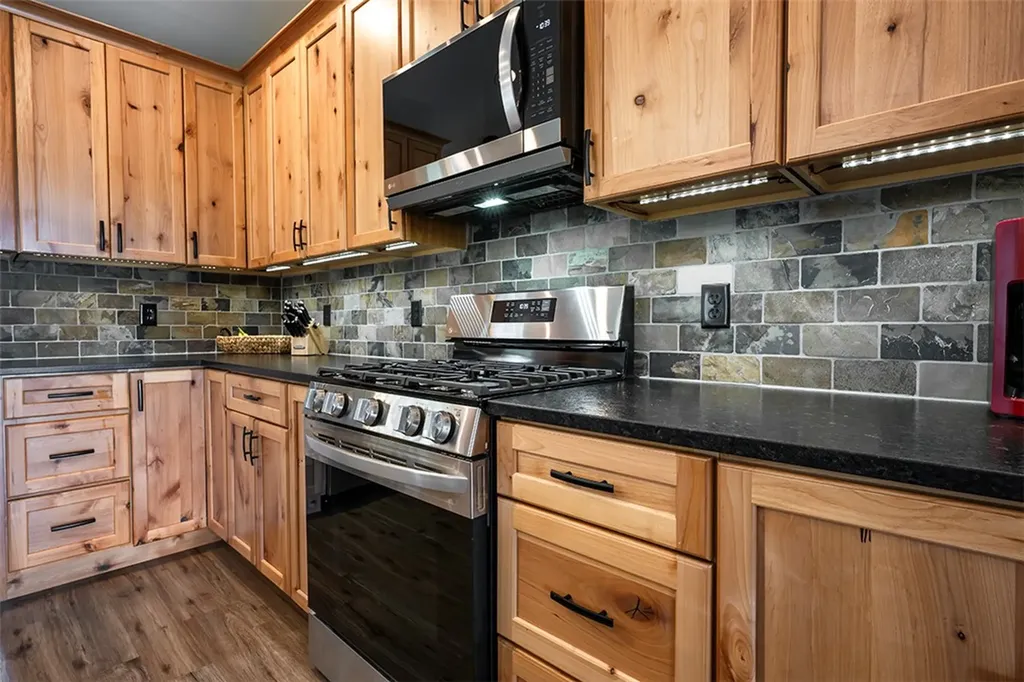 2425 Diamond C Trail Red Lodge MT 59068