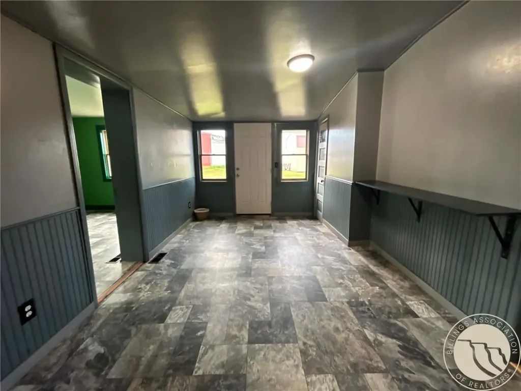 111 Harley Avenue Fromberg MT 59029