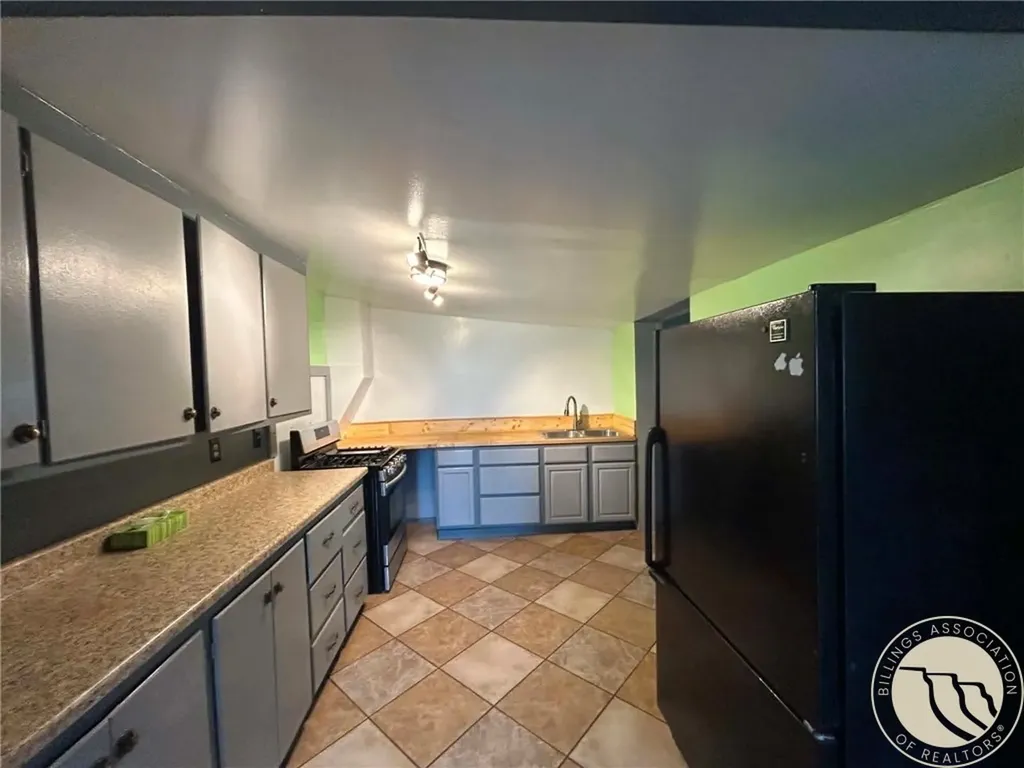 111 Harley Avenue Fromberg MT 59029