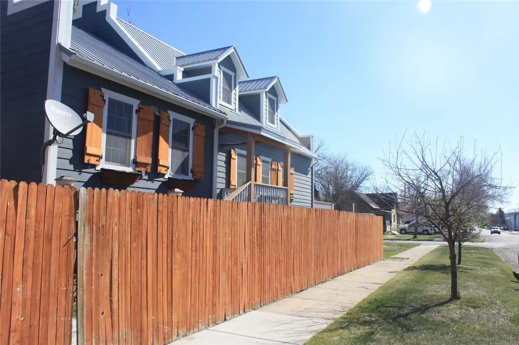 501 1st Street W Roundup MT 59072